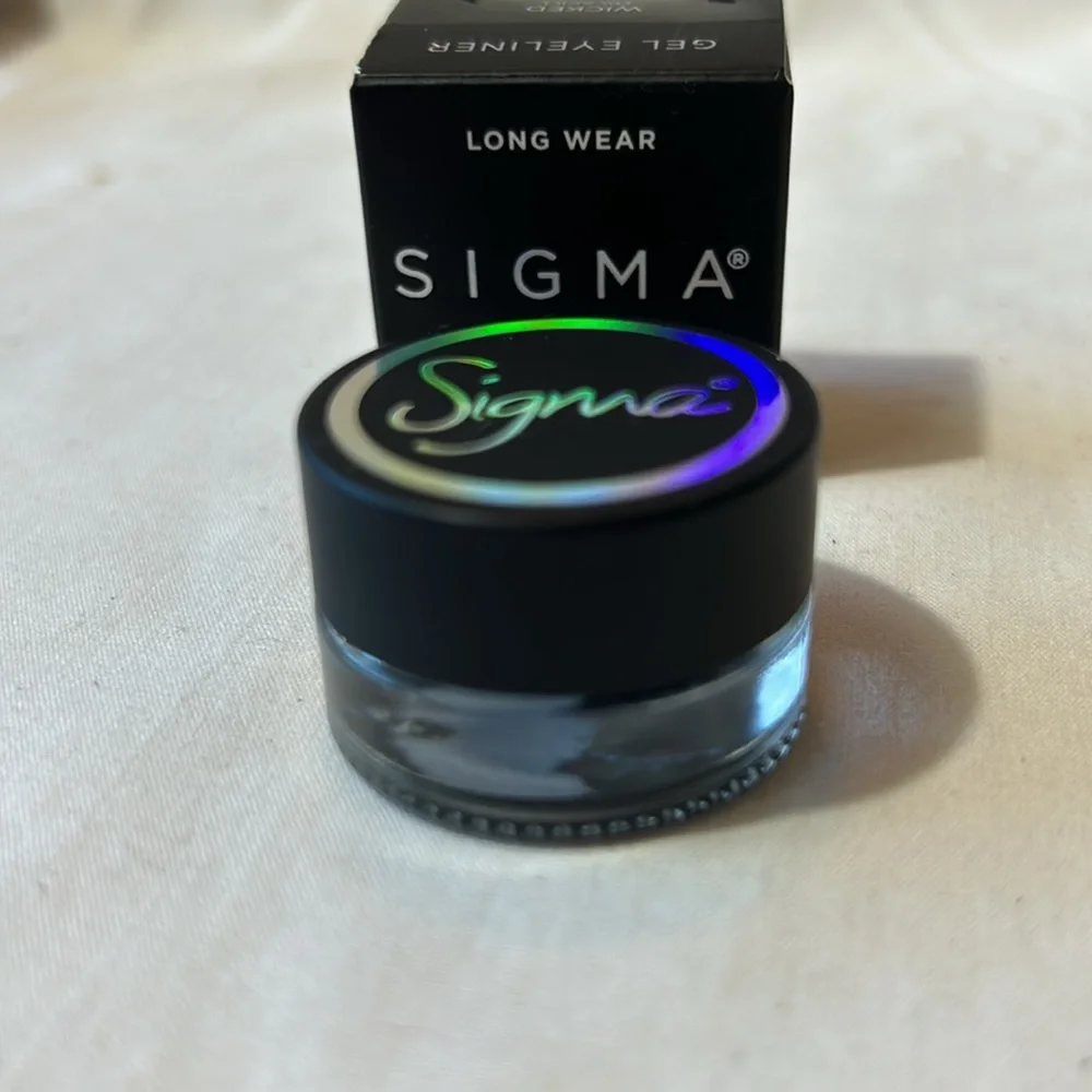 Sigma Gel Eyeliner-Wicked Black NIB